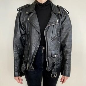 Vintage genuine leather moto jacket. 🖤